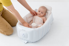 Richell Inflatable Soft Baby Bath Step Up