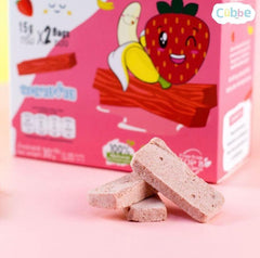 Cubbe Freeze Dried Strawberry Banana Sticks 8m+ | The Nest Attachment Parenting Hub