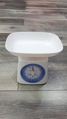 Kitchen Scale KCS | The Nest Attachment Parenting Hub