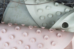 Natruba Round Bath Mat w/ Leaf Pattern 100% Natural Rubber | The Nest Attachment Parenting Hub