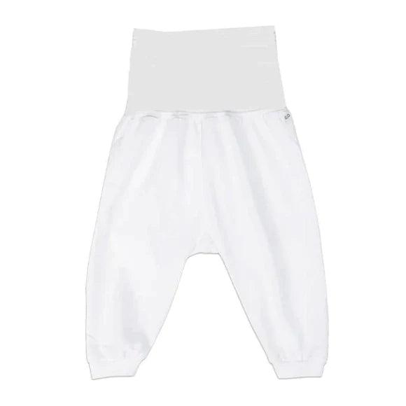 St. Patrick Essential Anticolic Pajama White | The Nest Attachment Parenting Hub