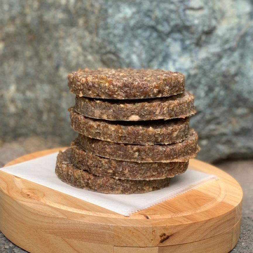 Yaya Lola Grass-fed Beef Burger Patties (4 patties) | The Nest Attachment Parenting Hub