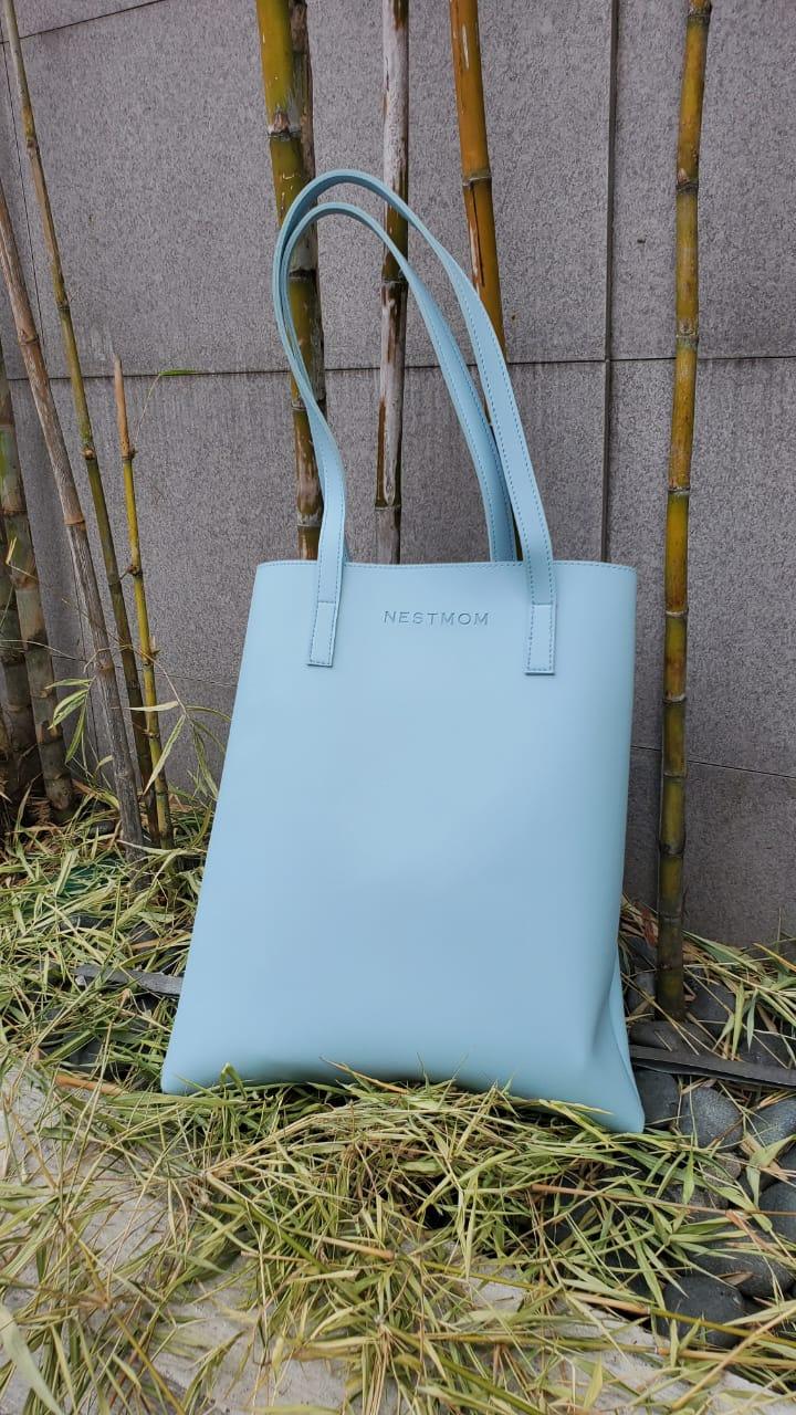 Gift with Purchase - Nest Mom Tote Bag | The Nest Attachment Parenting Hub