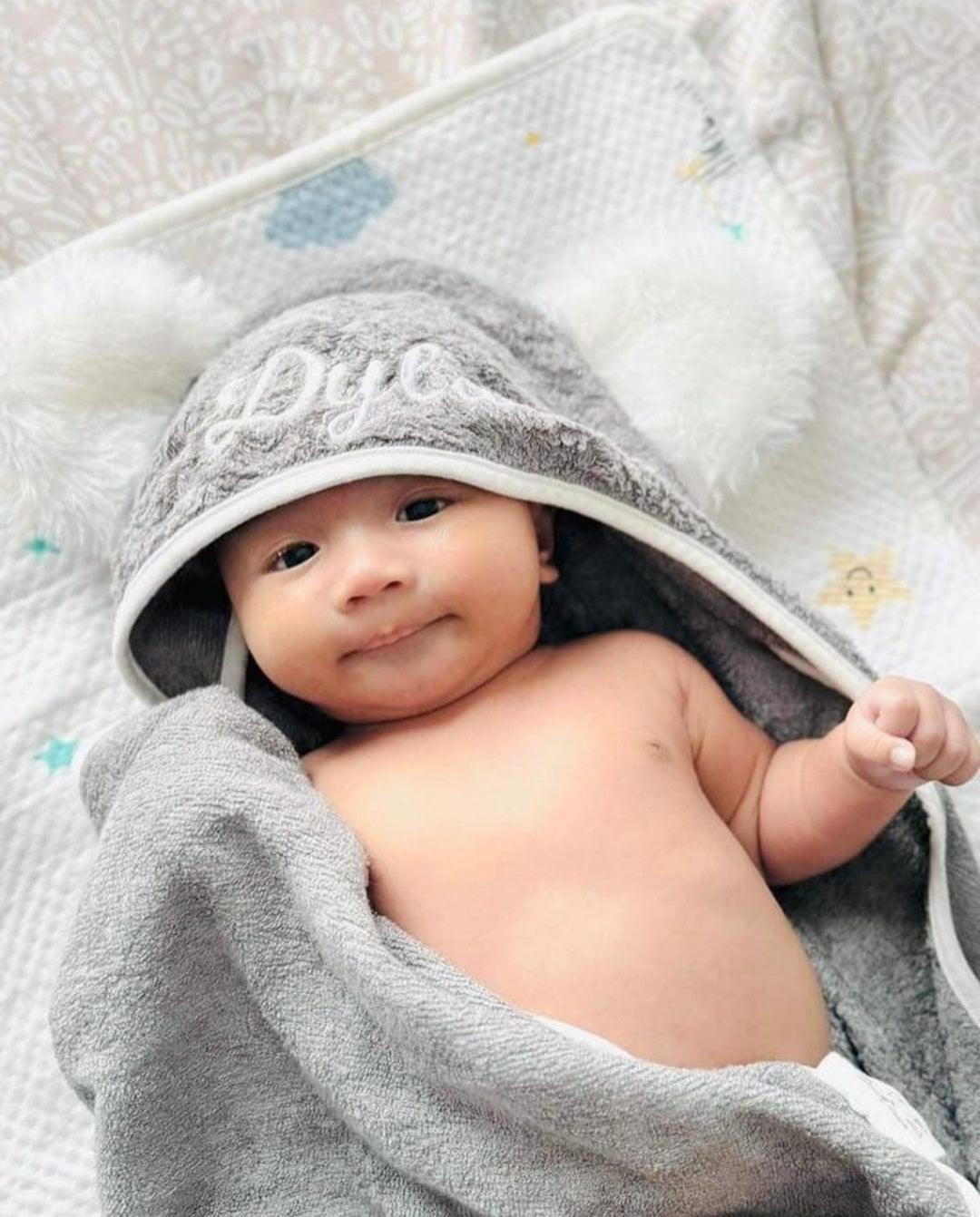 Nuborn Bamboo Hooded Towel and Wash Cloth Set | The Nest Attachment Parenting Hub