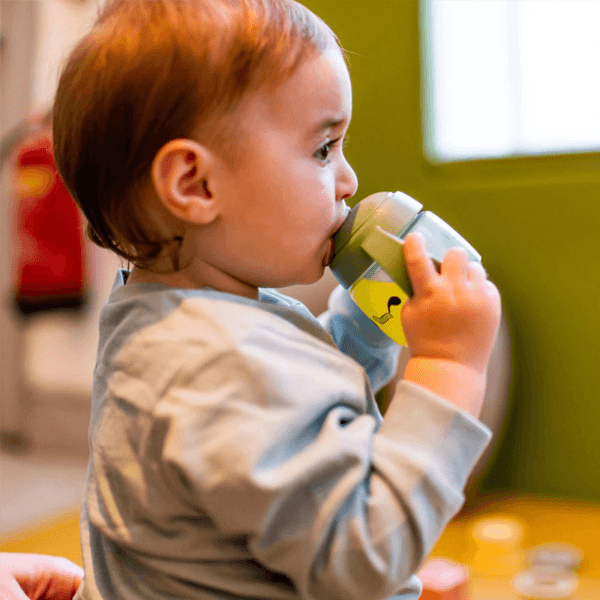 Tommee Tippee Super Star Weaning Sippee Cup 190ml 6oz 4m+ | The Nest Attachment Parenting Hub