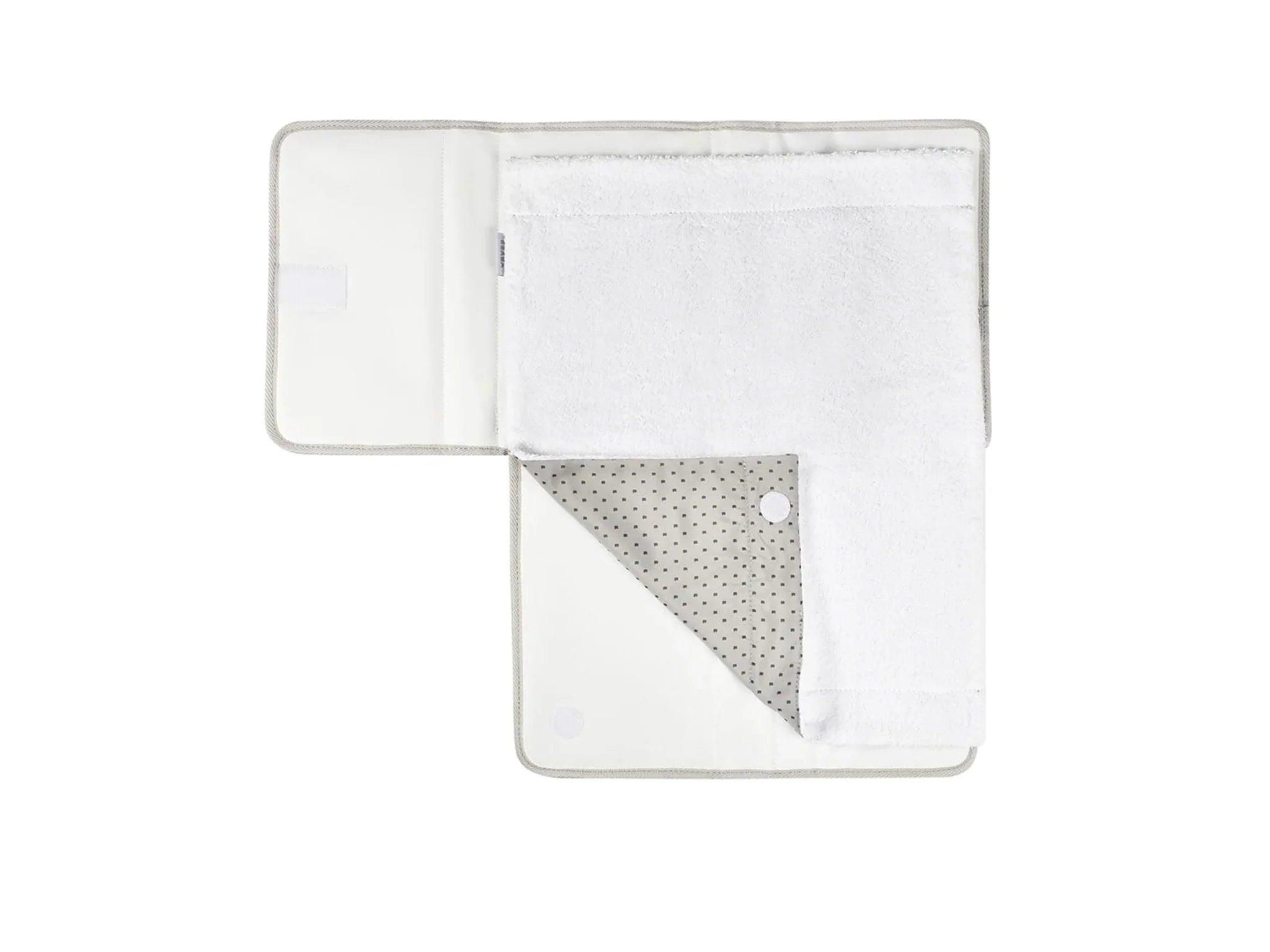 Beaba On-the-go Changing Pouch | The Nest Attachment Parenting Hub