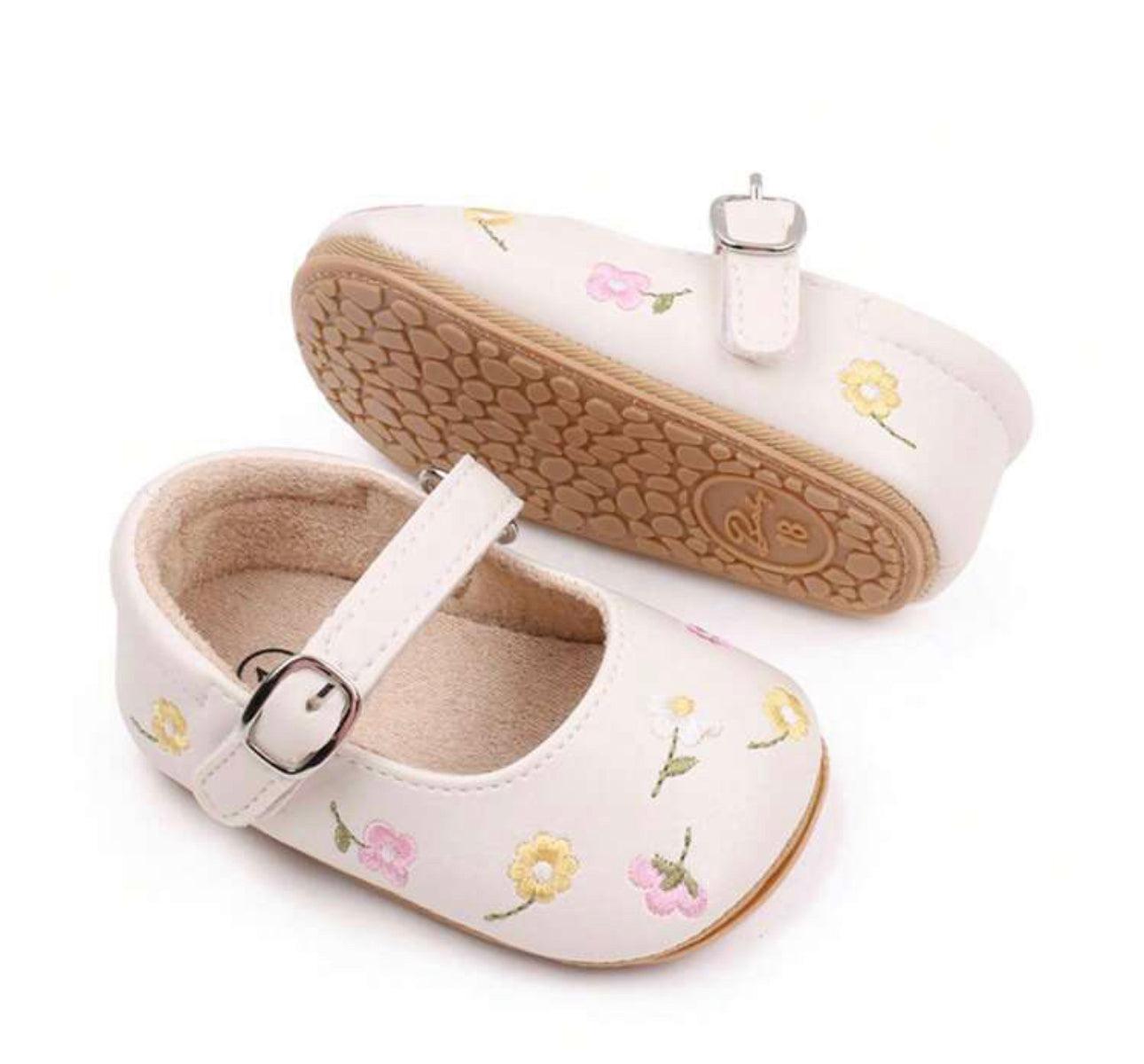 Blooming Wisdom Kaye Shoes | The Nest Attachment Parenting Hub