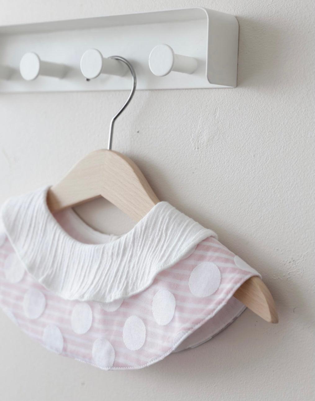 Borny Cape Bibs 3m+ | The Nest Attachment Parenting Hub