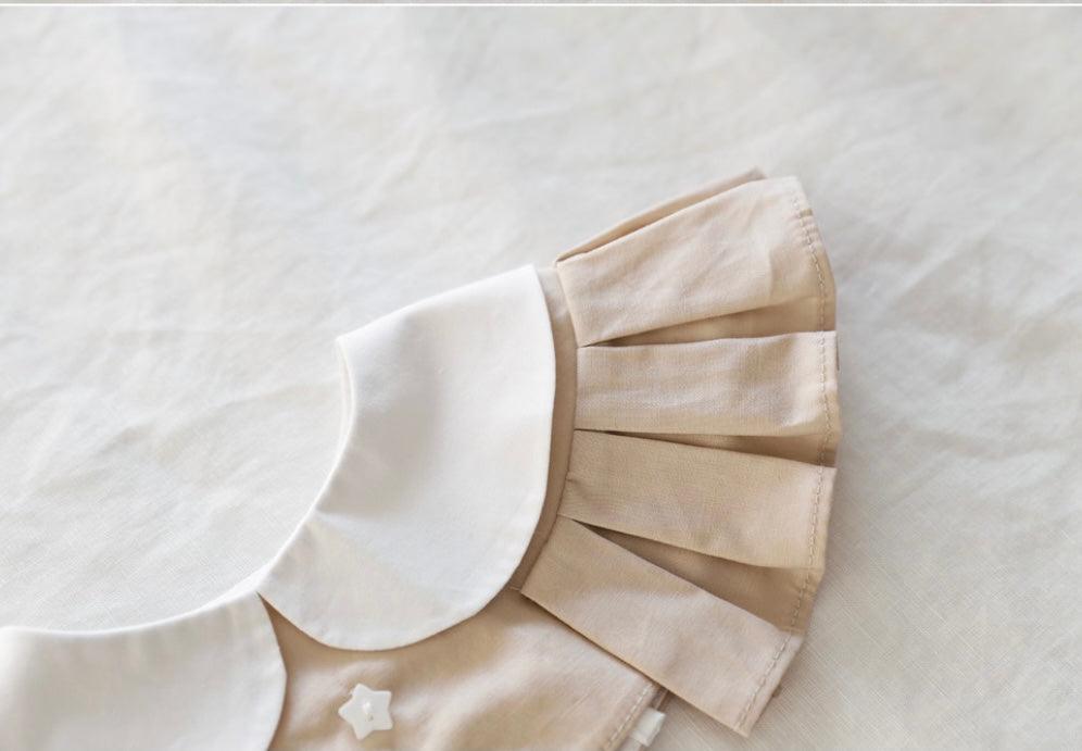 Borny Cape Bibs 3m+ | The Nest Attachment Parenting Hub