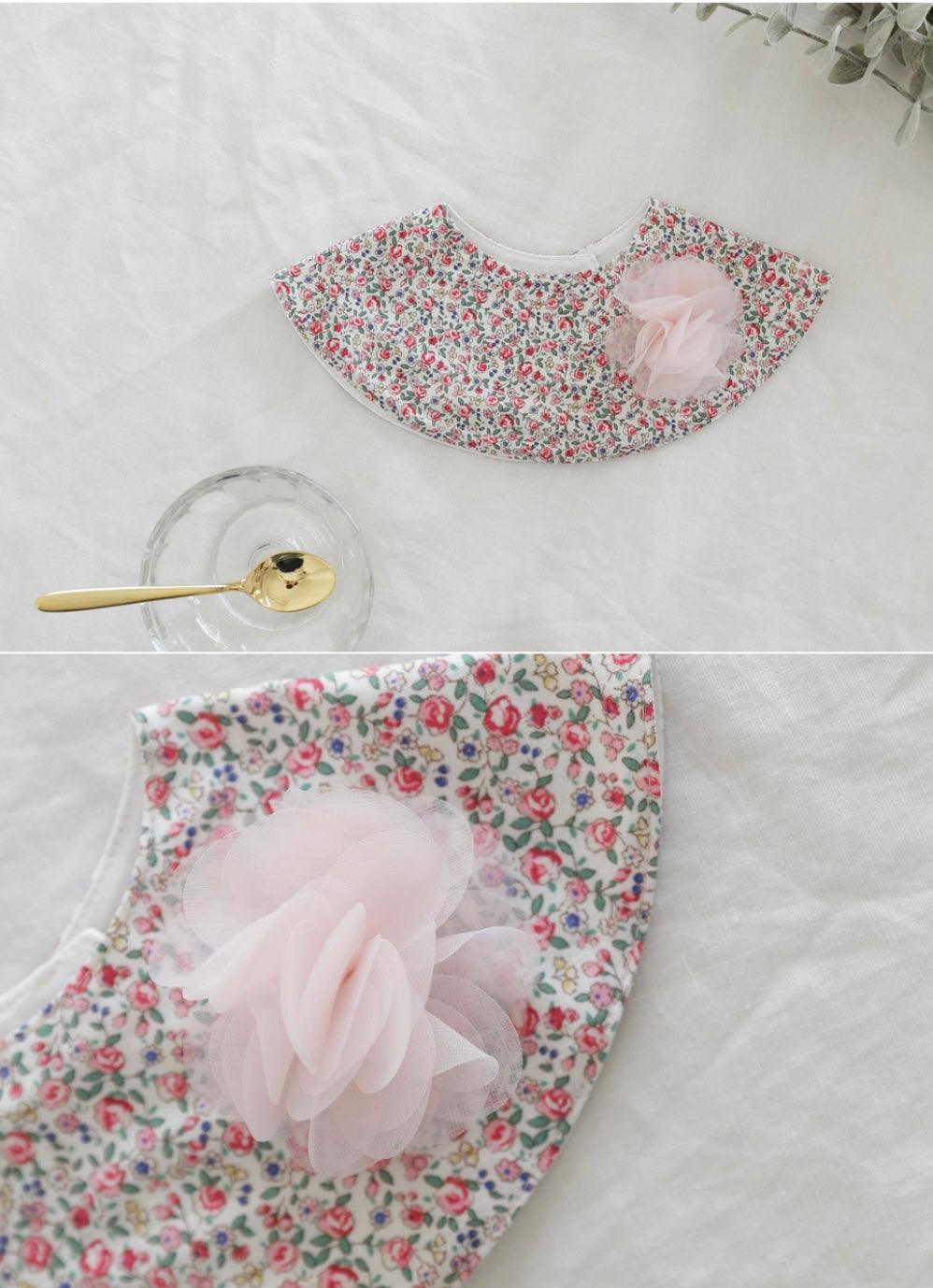 Borny Cape Bibs 3m+ | The Nest Attachment Parenting Hub