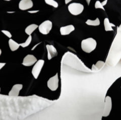 Borny Large Blanket Big Dot Black | The Nest Attachment Parenting Hub