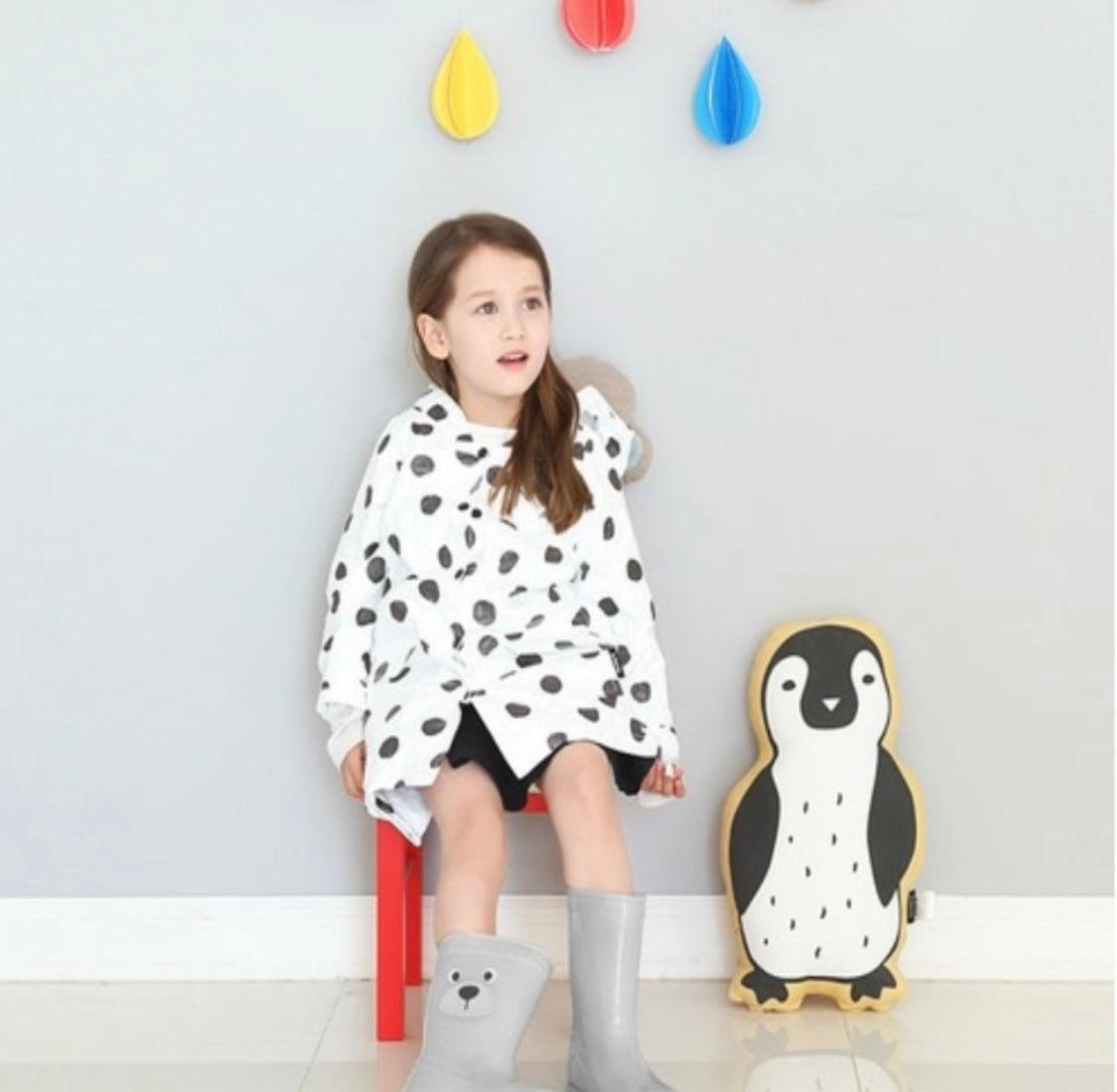 Borny Raincoat - Big Dot | The Nest Attachment Parenting Hub