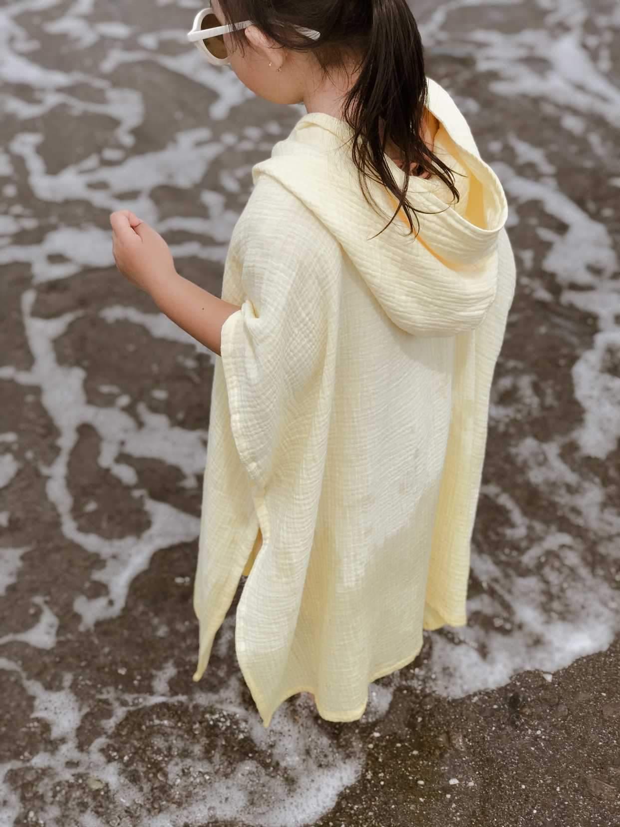 C's Coleccion Beach Poncho Medium (3-4yo) | The Nest Attachment Parenting Hub