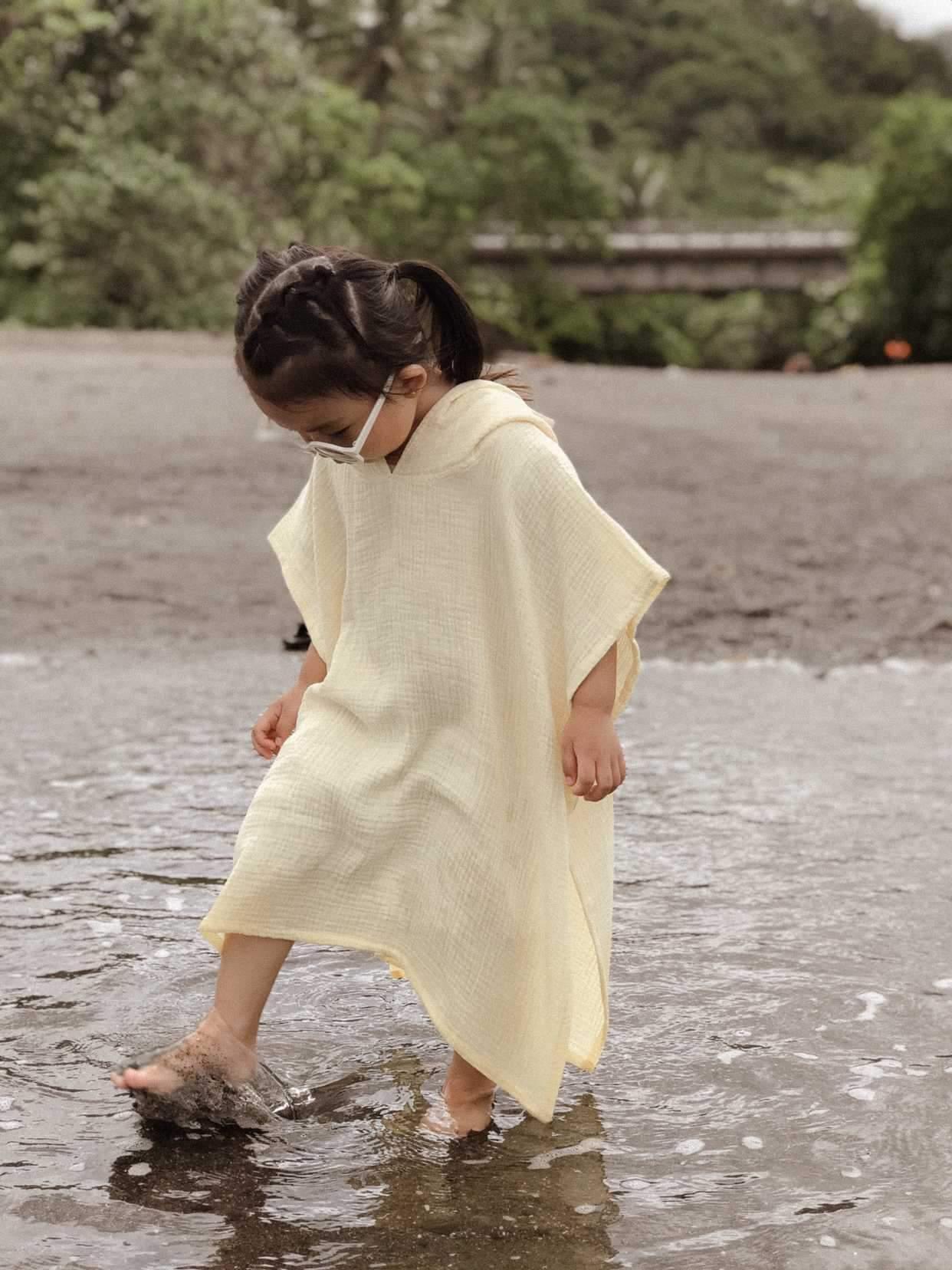 C's Coleccion Beach Poncho Small (1-2yo) | The Nest Attachment Parenting Hub