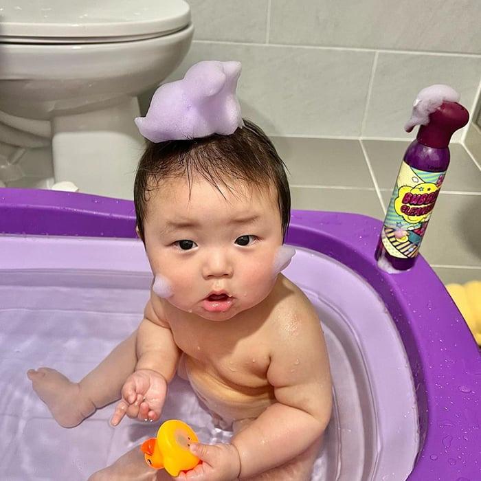 iOgam Bubble Cleanser 250ml 6m+ | The Nest Attachment Parenting Hub