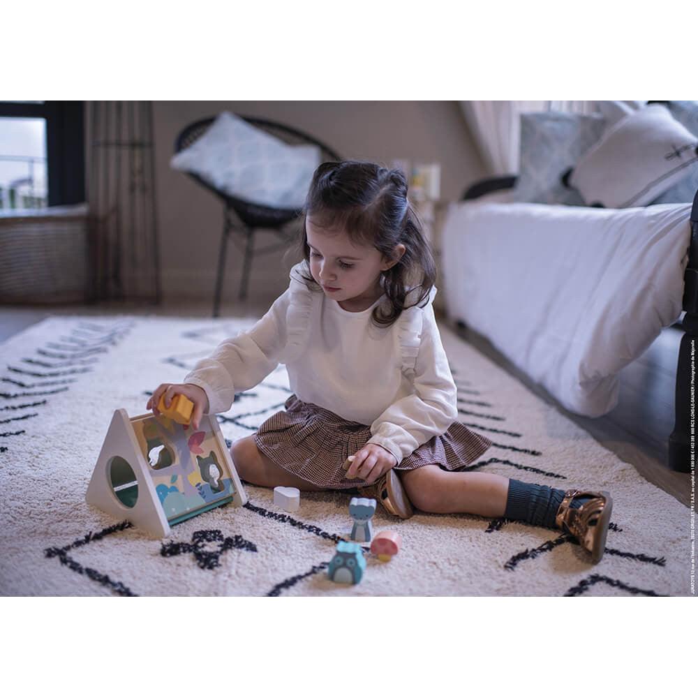 Janod Pure Shape Sorter (J05150) | The Nest Attachment Parenting Hub