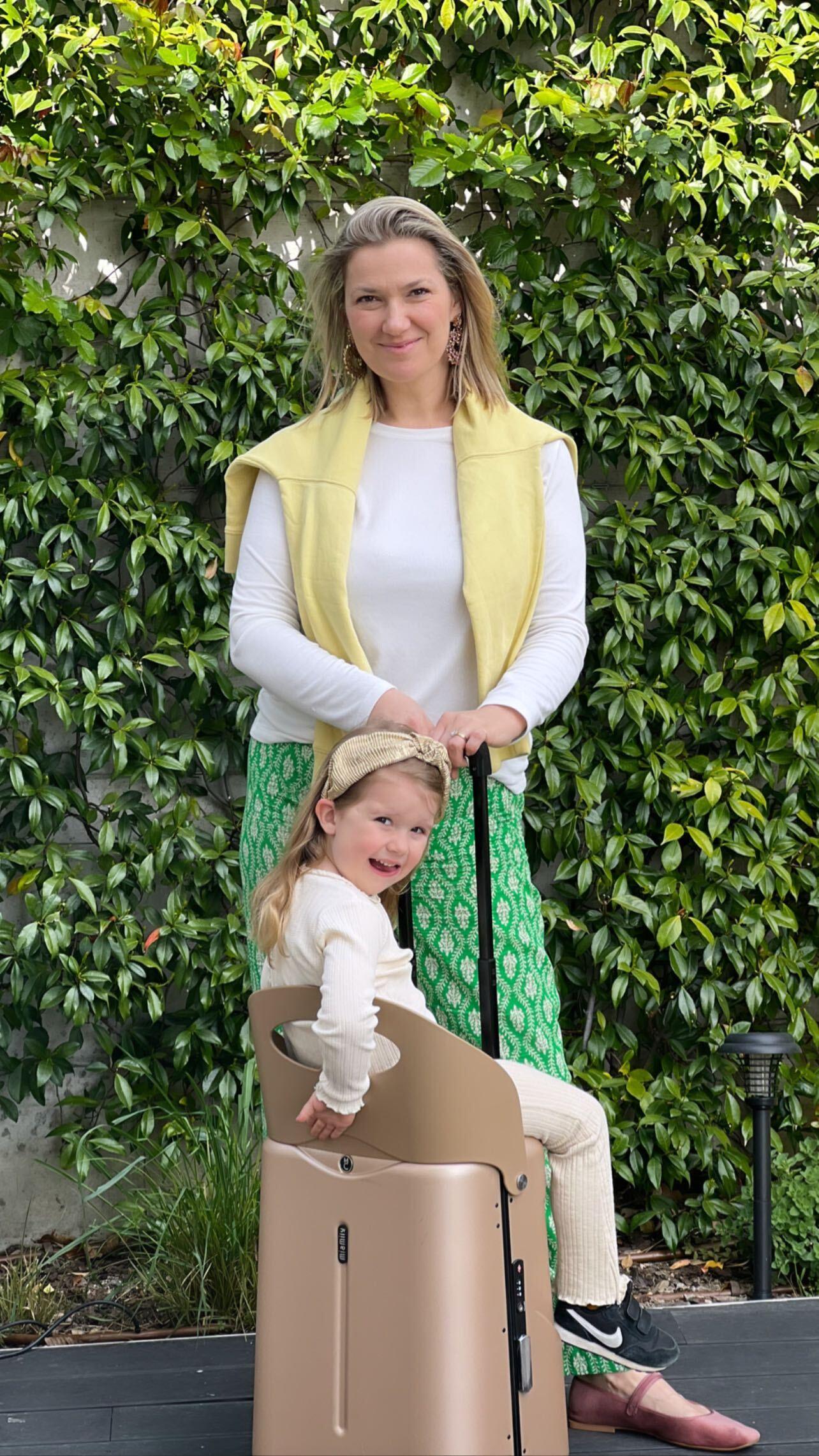 MiaMily Multicarry 18" Carry On Luggage - Scratch Resistant Finish | The Nest Attachment Parenting Hub