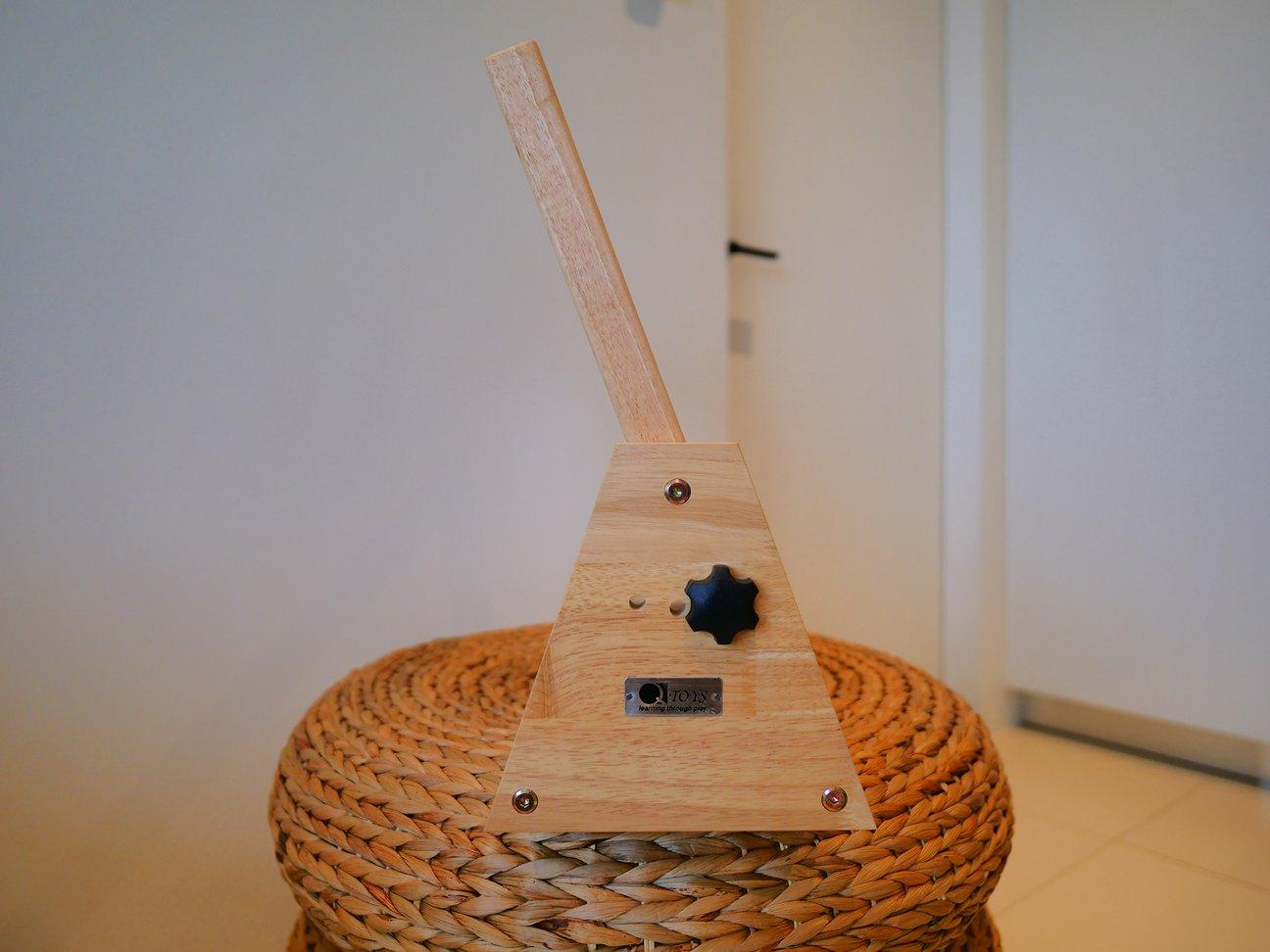 QToys 4 in 1 Table Easel 106 | The Nest Attachment Parenting Hub