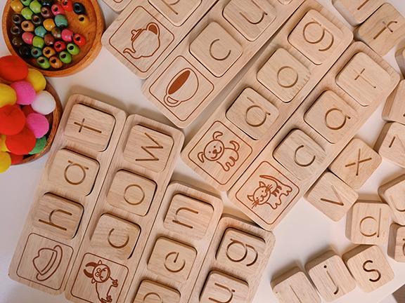 QToys Picture Word Board 568 | The Nest Attachment Parenting Hub