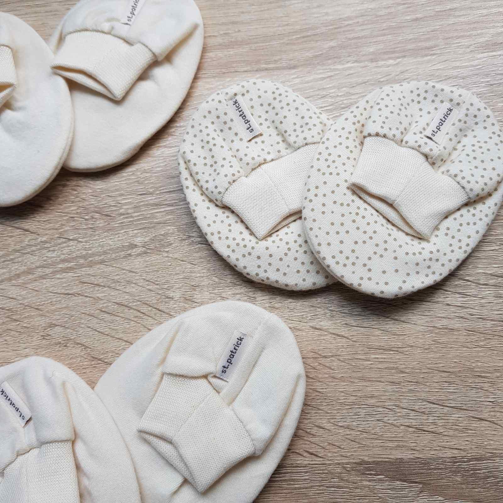 St. Patrick Organic Booties Plain/Polka 3's | The Nest Attachment Parenting Hub