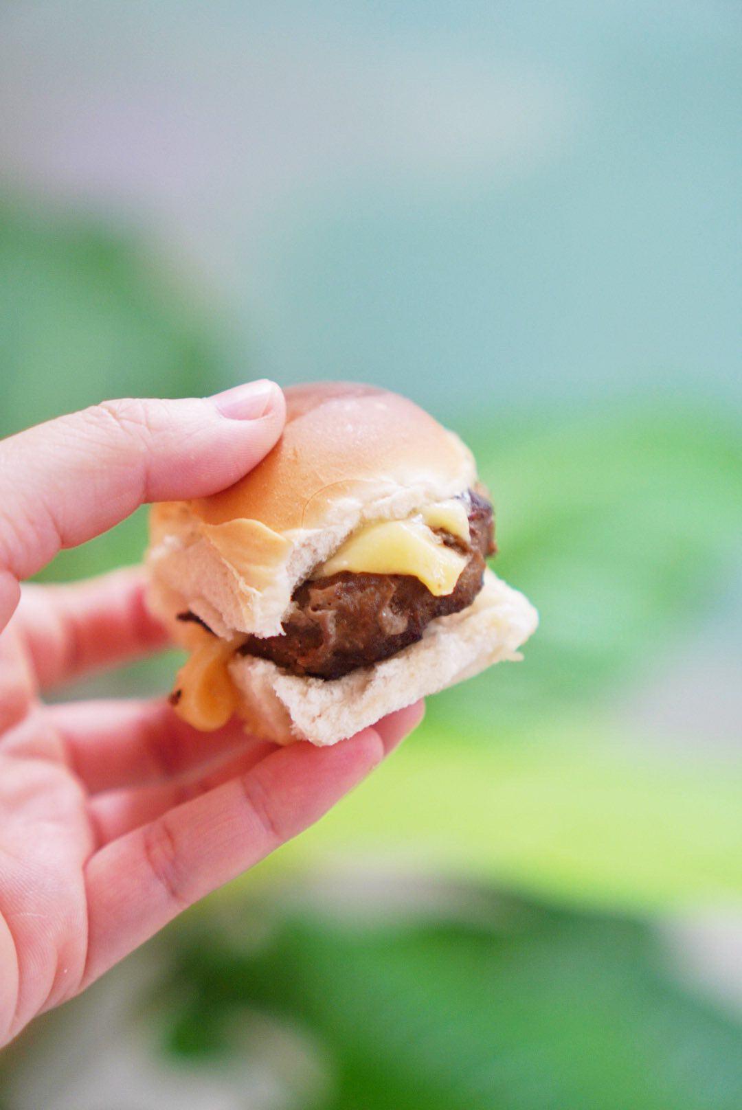 Yaya Lola Gluten Free Mini Burger Buns (pack of 12) | The Nest Attachment Parenting Hub