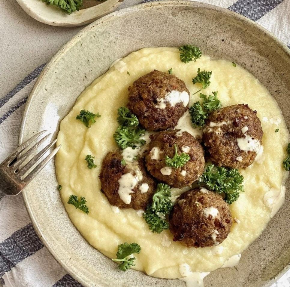 Yaya Lola Grass-fed Meatballs (1 dozen 480g) | The Nest Attachment Parenting Hub