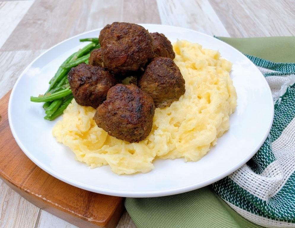 Yaya Lola Grass-fed Meatballs (1 dozen 480g) | The Nest Attachment Parenting Hub