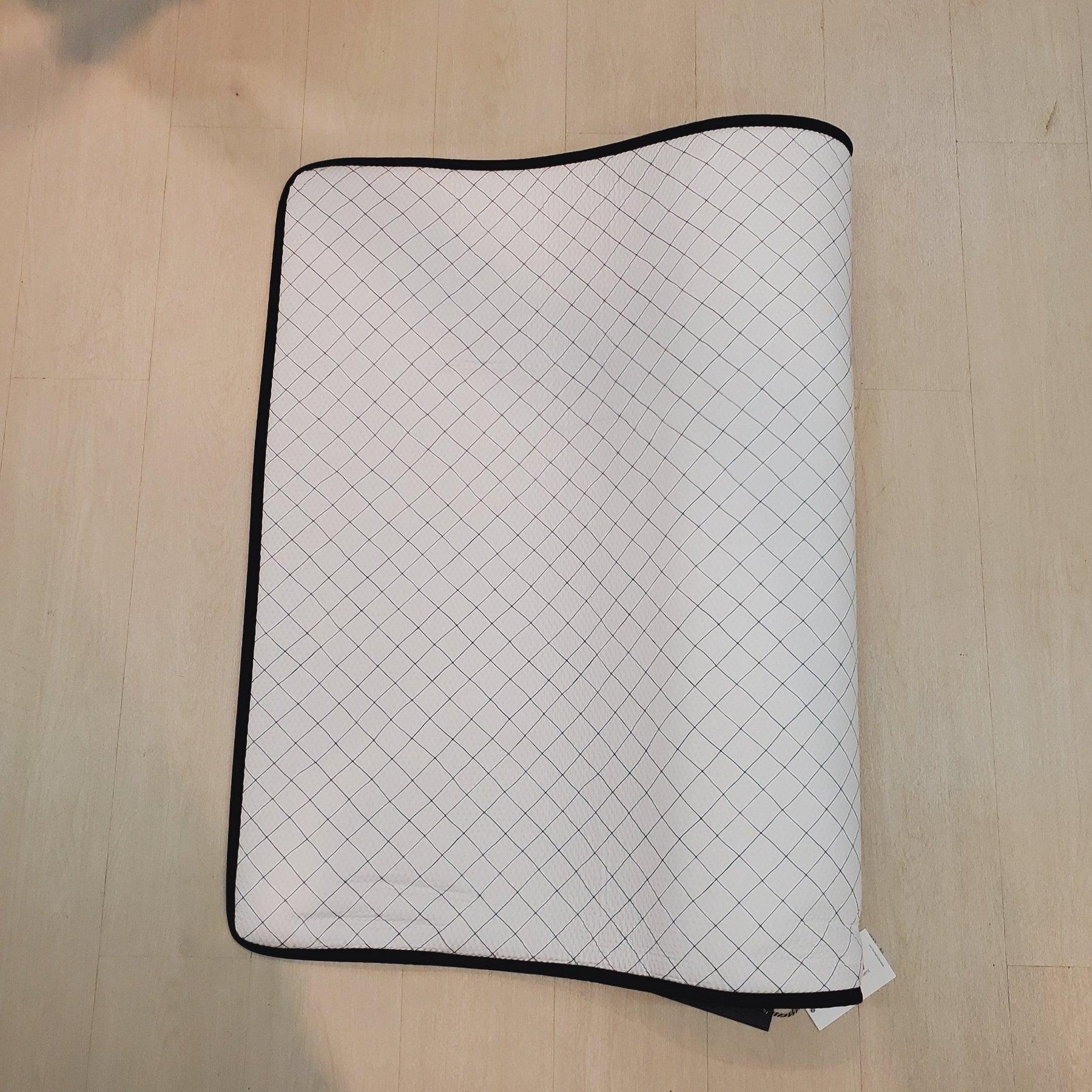 Borny Air Mats Modern Rhombus | The Nest Attachment Parenting Hub