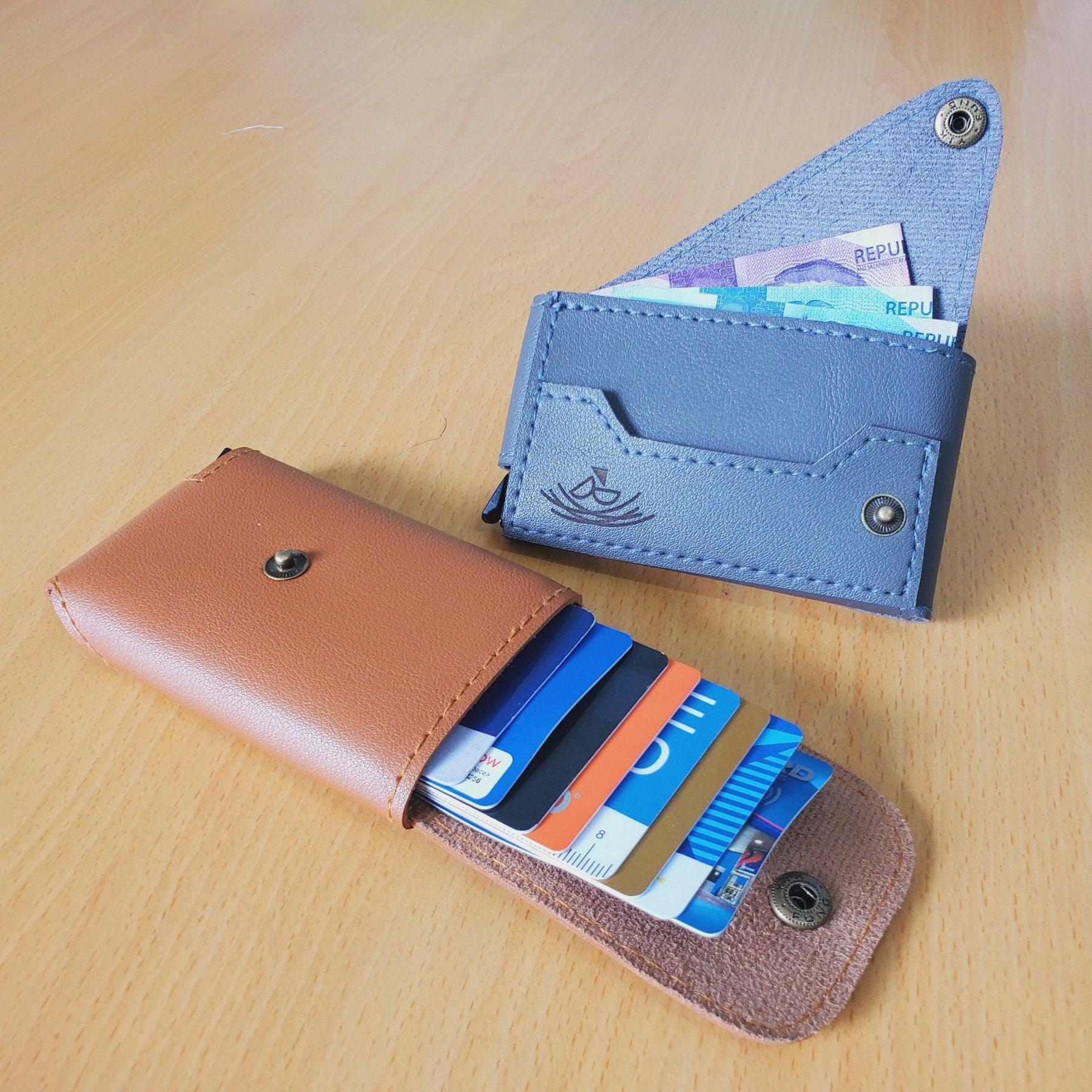 Nest Merch: NestDad Wallet | The Nest Attachment Parenting Hub